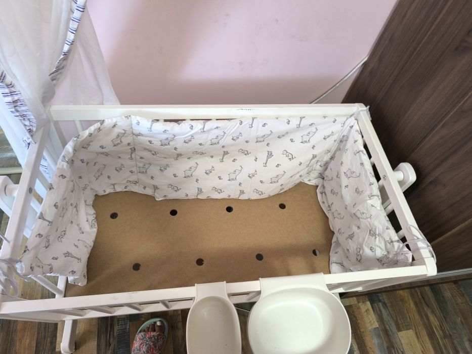 Бебешка кошара с колелца