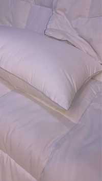 Одеяла Подушки постель гостиничная