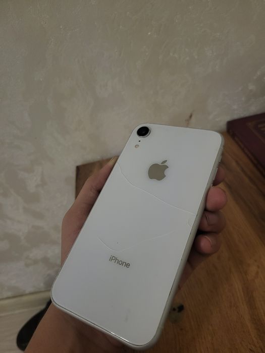 Продается айфон XR