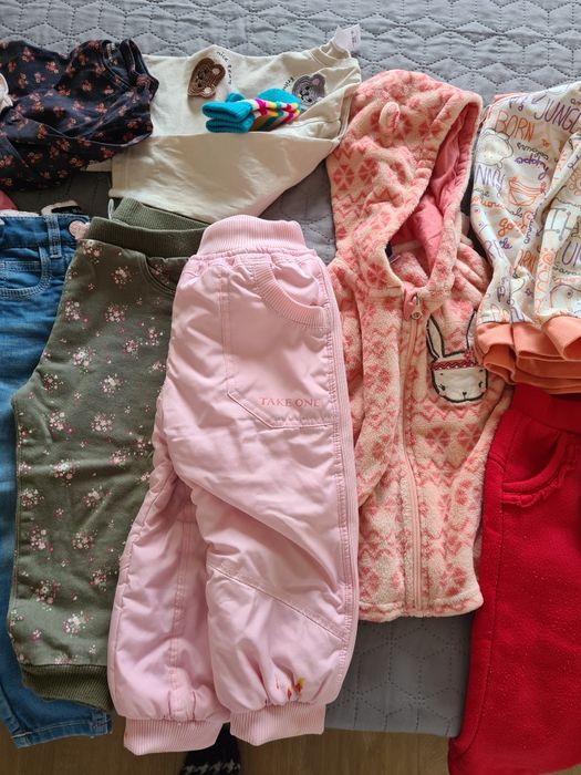 Дрехи зимни момиче  р-р 18-24 месеца + подарък обувки