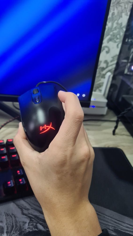 Продаю мышку HyperX