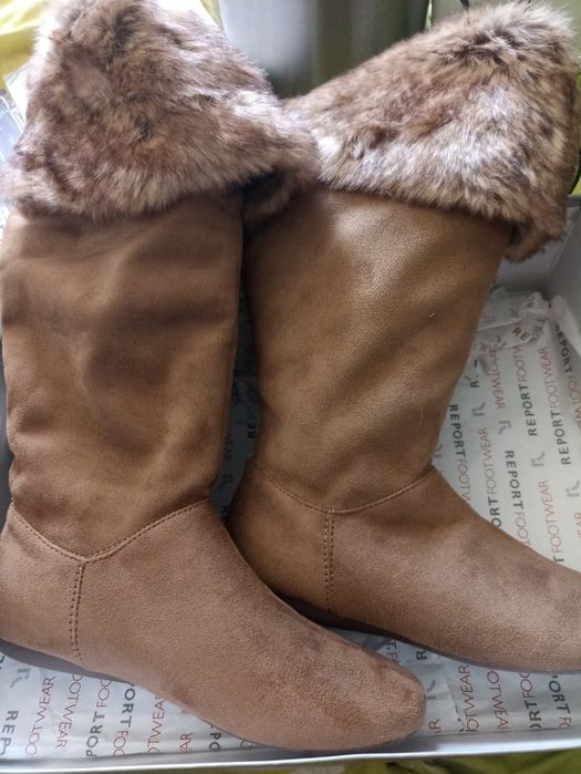 Продам новые осенние сапожки из замши