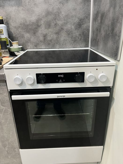 Печка с керамичен плот Горенйе! като нов