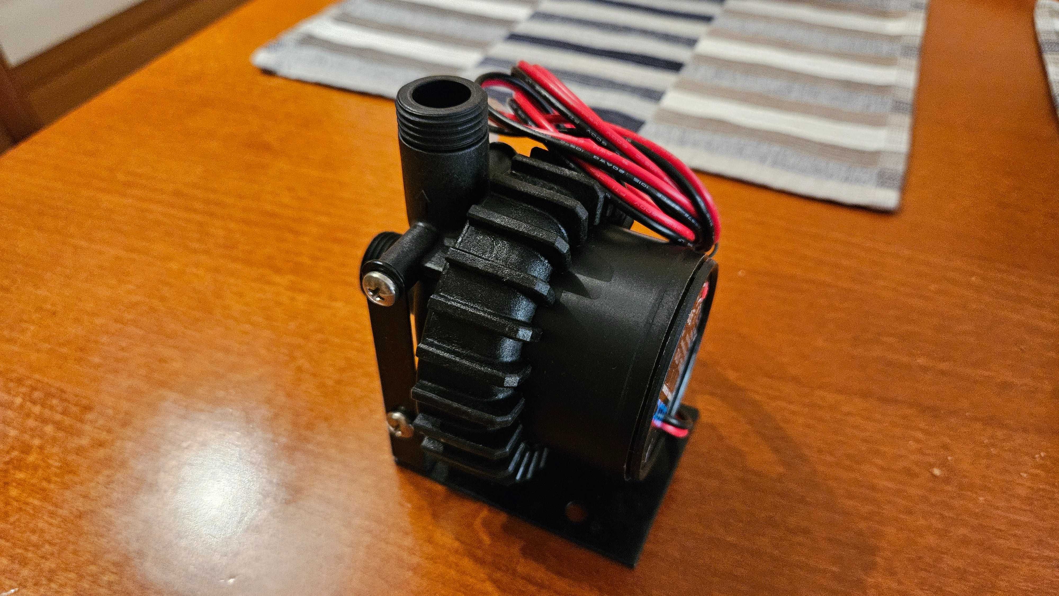 Водна помпа Alphacool VPP655 - OT12