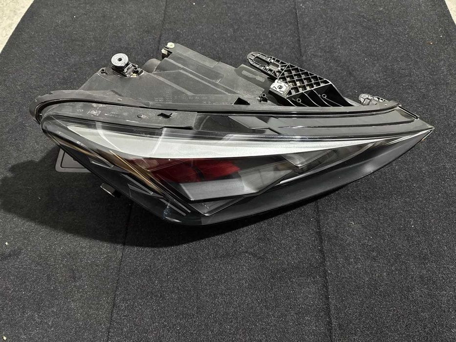 Far dreapta LED Seat CUPRA TERRAMAR cu volan stanga 578941006A