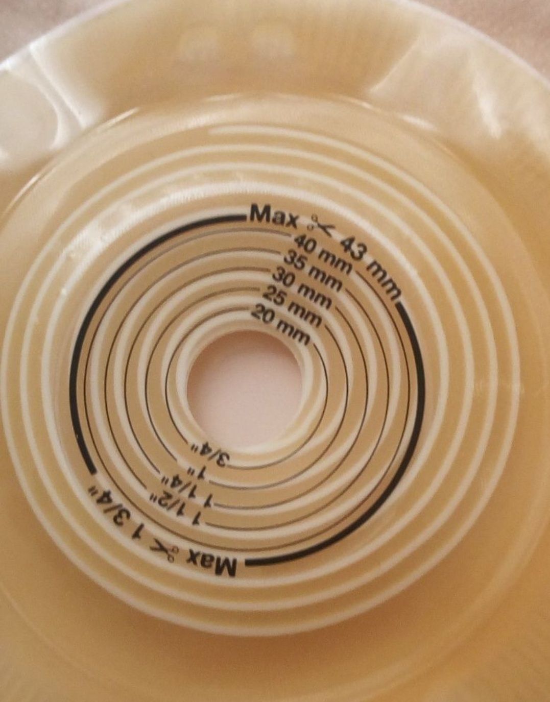 Saci colectori colostomie/ileostomie cu evacuare si adeziv convex