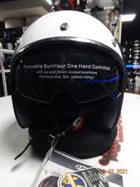 НОВО! Скутерски каски MT Helmets Le Mans скутер мотор