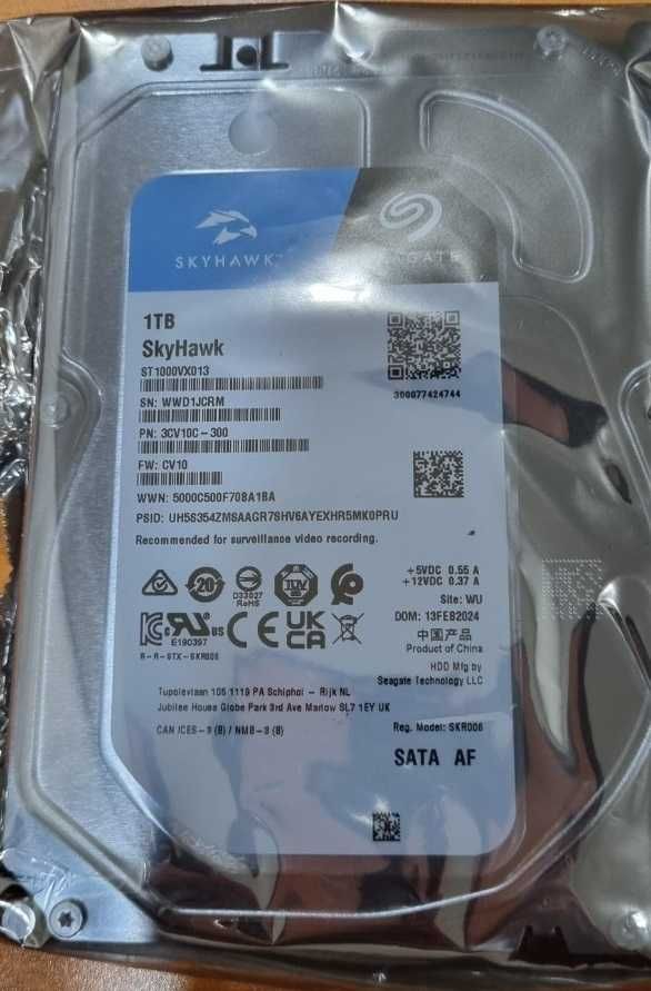 Чисто нов 1TB HDD Seagate Sky Hawk , ST1000VX013 неотварян