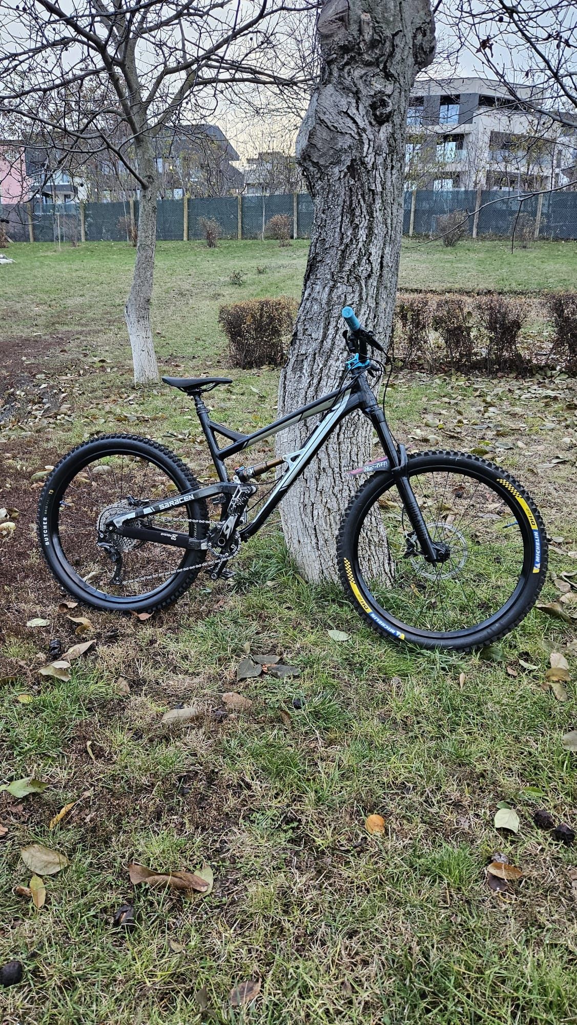 Bicicletă Saracen