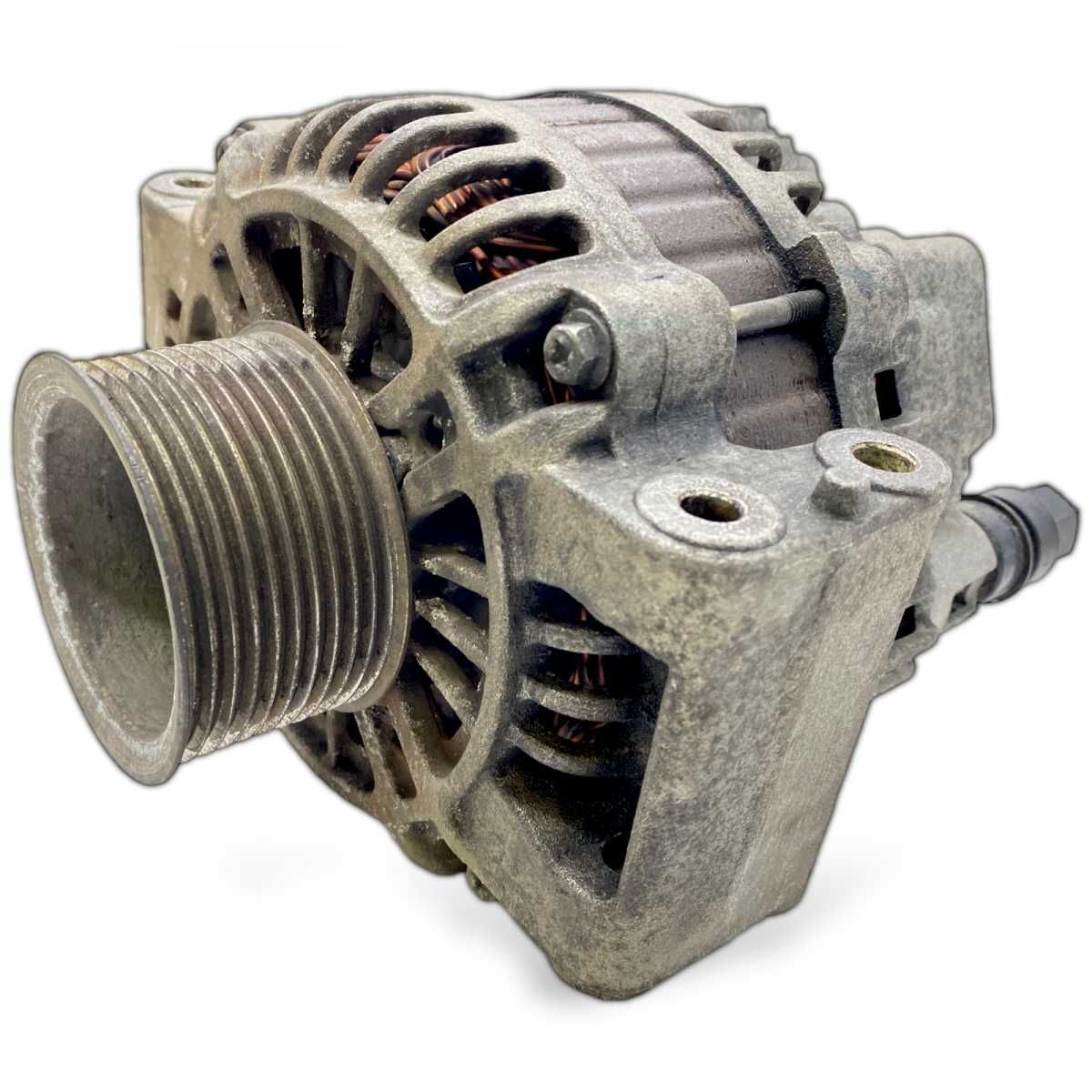 Alternator Scania L,P,G,R,S 2395910 -Piese de schimb Scania.