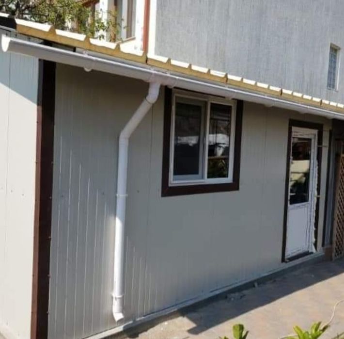 Containere modulare din panouri sandwich