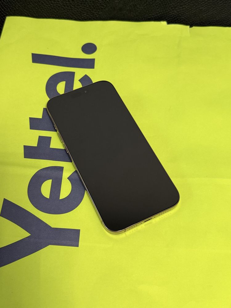 КАТО НОВ 256GB iPhone 16 Pro Max Yettel Гаранция 2028 г. Desert