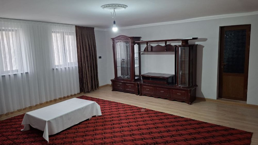 Сдаётся в аренду двухэтажный дом на Уртачирчикском районе