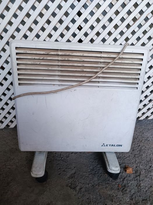 Электро обогреватель б/у.