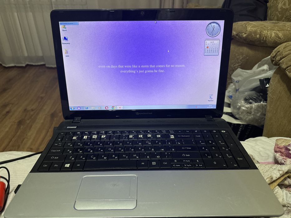 Ноутбук Packard Bell — работает отлично, только от сети