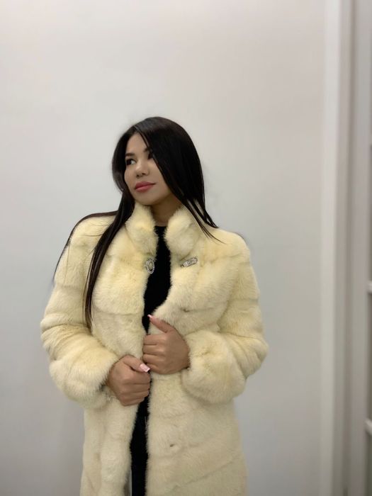 Норковая шуба срочно