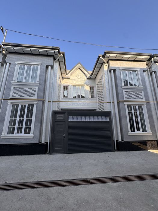 Продается дом (коттедж) 1,4 соток. 4 комнаты. Кибрай . Набережная.