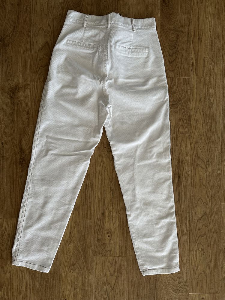 Pantaloni albi Zara Trafaluc marimea S