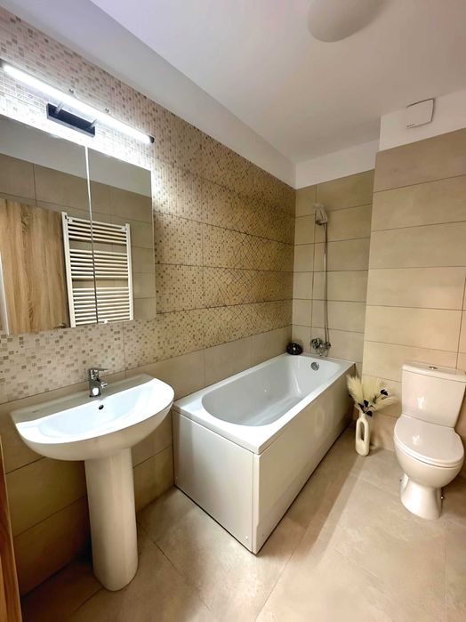 Inchiriere Garsoniera Aqua City | Cu vedere la lac (Direct proprietar)