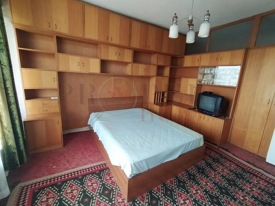 Южна Гарсониера в ж.к. Бузлуджа