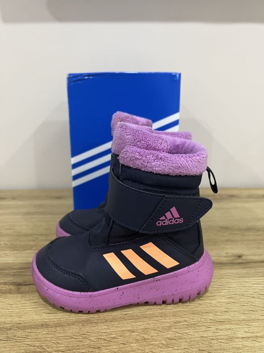 Зимни ботуши за момиче Adidas