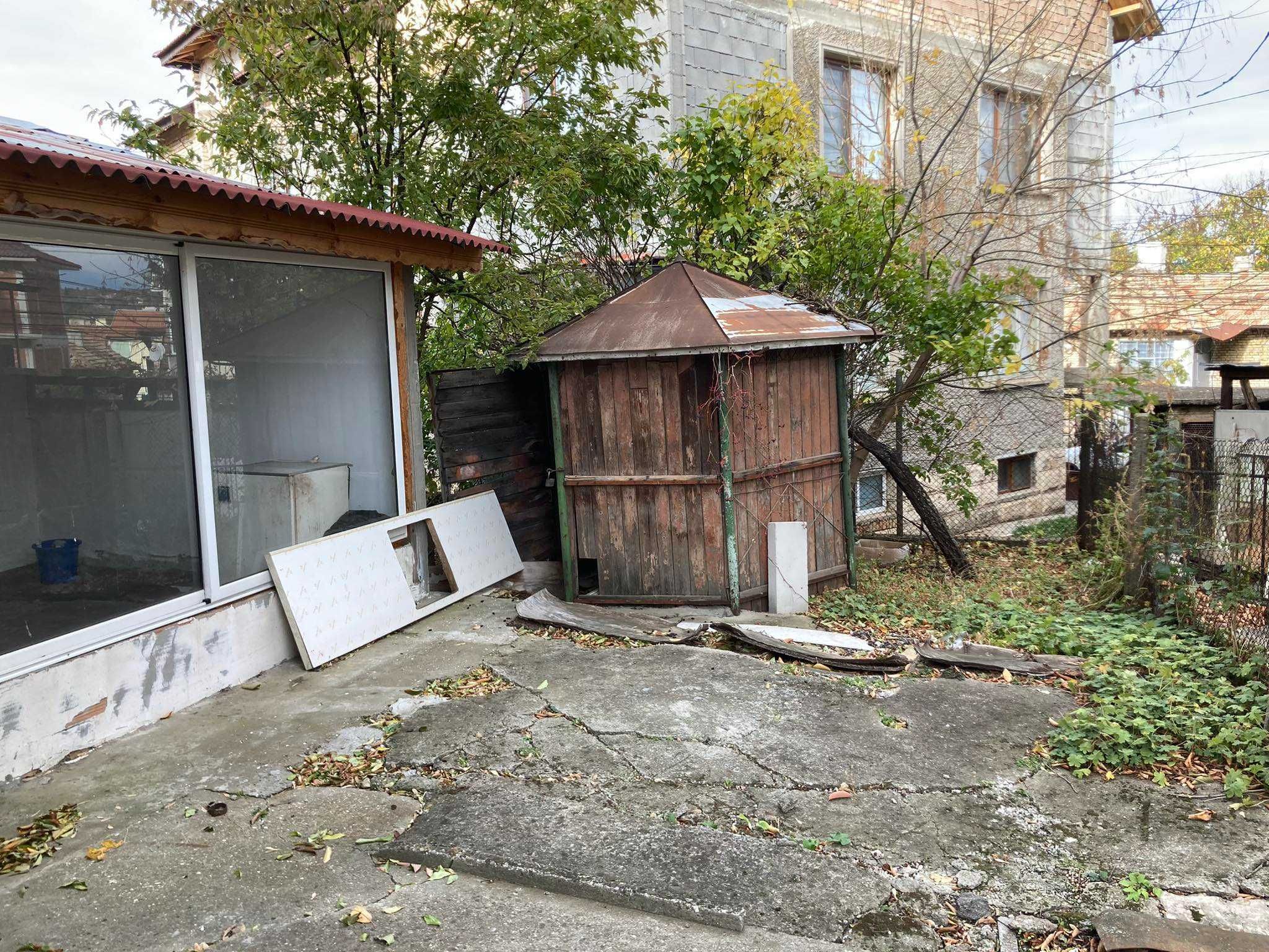 Агенция "Капитал Инвест" продава етаж от кооперация град Разград