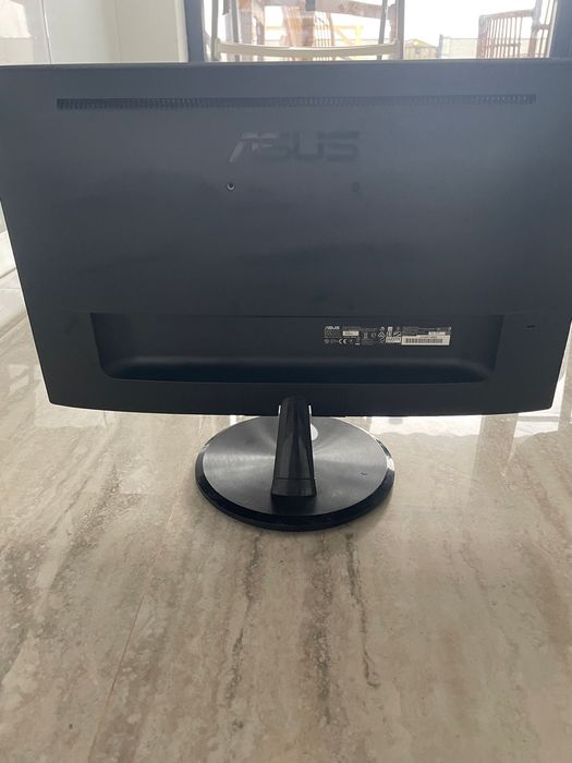 Monitor asus  vp228