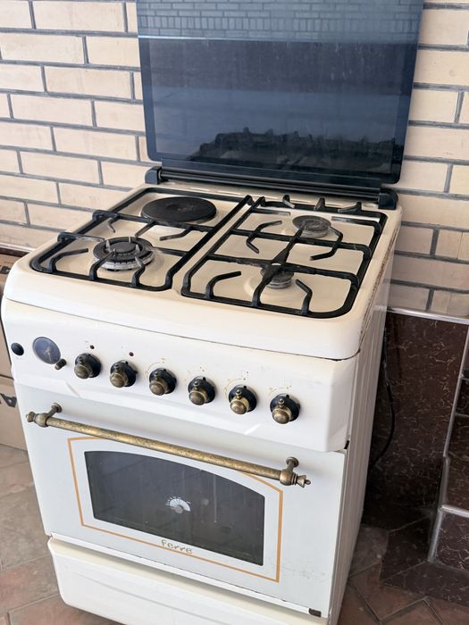 gaz plita ferre..