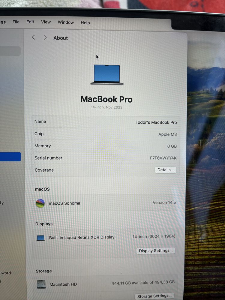 Macbook pro m3 2023 8gb ram 512 ssd
