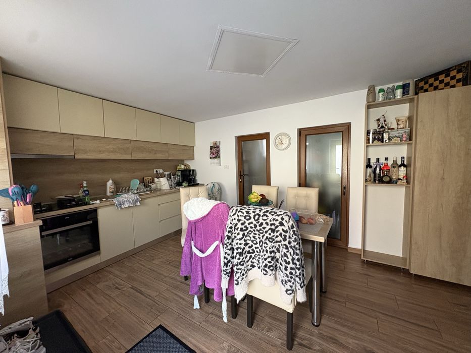 Vând casă săsească individuală 4 camere direct de la proprietar