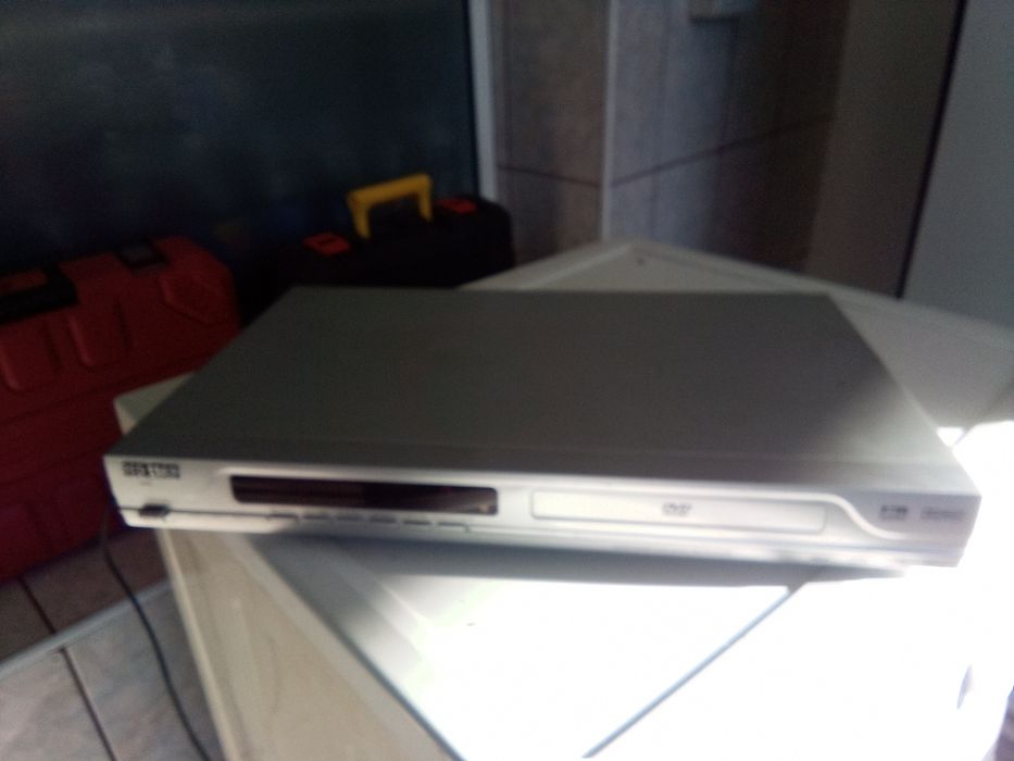 DVD player  RedStar