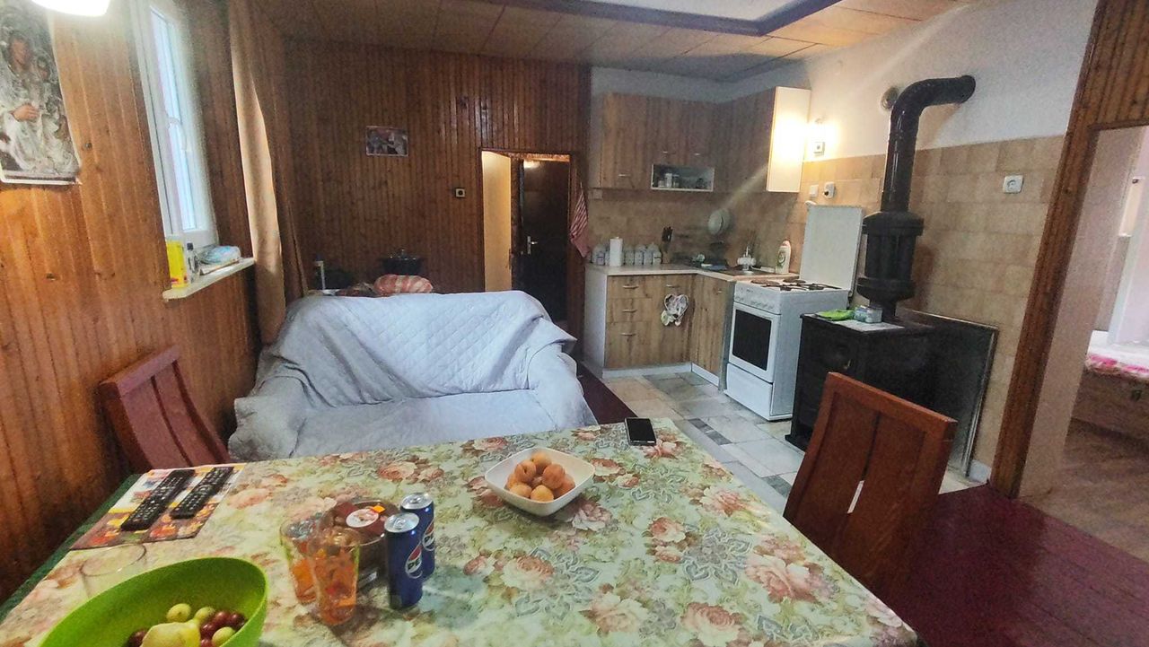 Продава се Къща в с. Красен, Област Добрич - 100 кв.м за 369 €/кв.м - Снимка #12