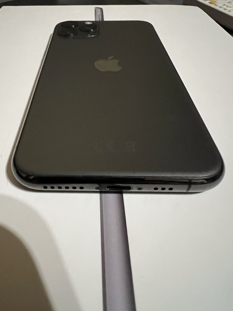 Iphone 11 pro 256gb  (Gray)