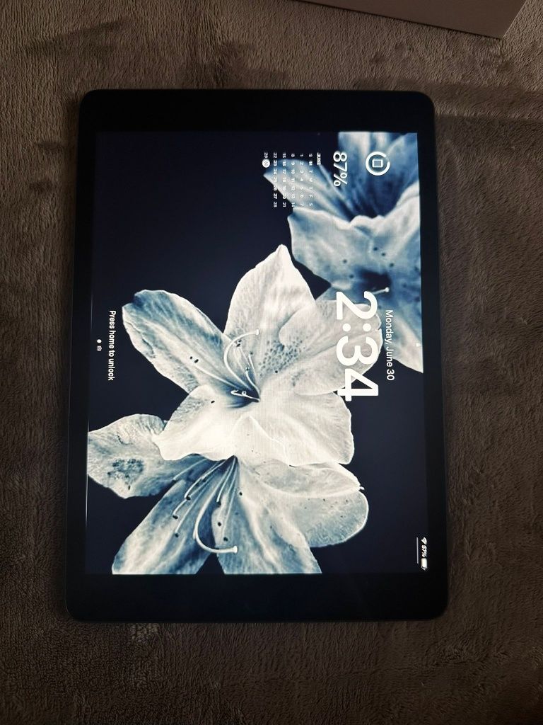 Vând Ipad generația 9