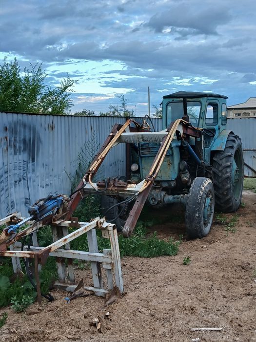 Продам Трактор Т-40