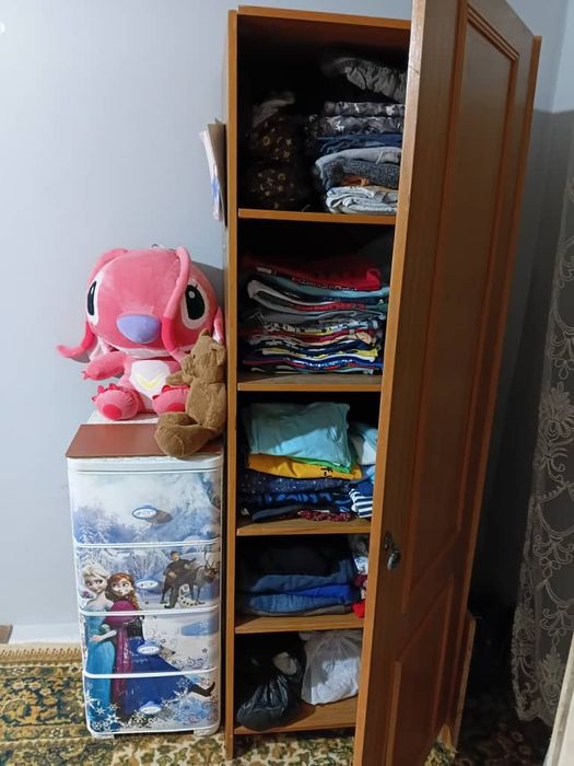 Шкафлар сатылады