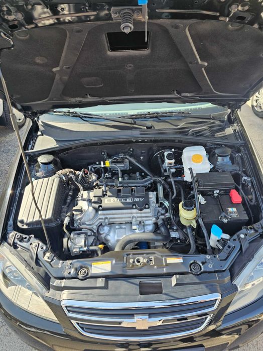 Продам авто Жентра срочно!