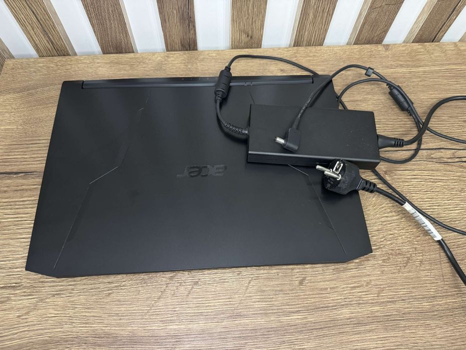 Acer Nitro 5 ca nou