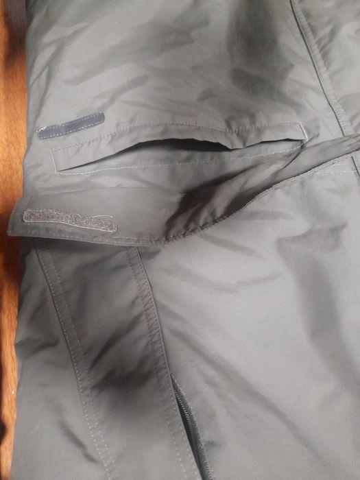 Adidas мъжка парка L размер.