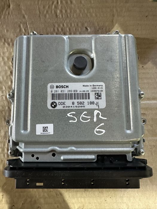 Ecu motor / Calculator motor BMW Seria 5 6 7 4.0D 313 : 8582188