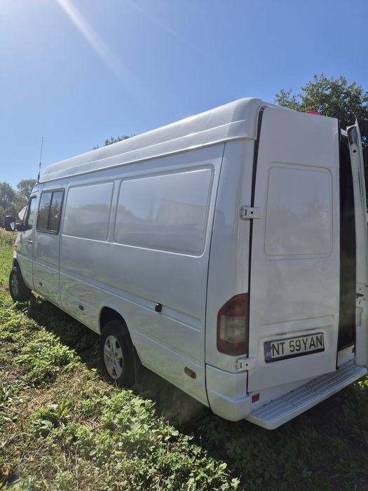 Vând sau dezmembrez Mercedes Spriter 316 CDI mot 2.7 disel