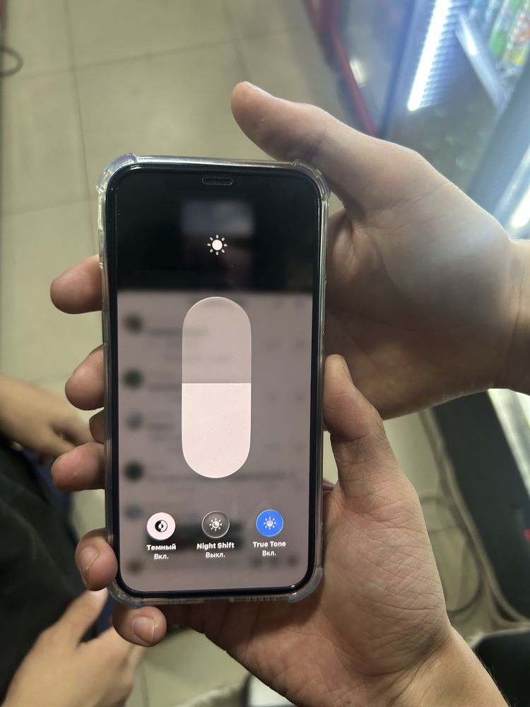 iPhone 12 темно синий