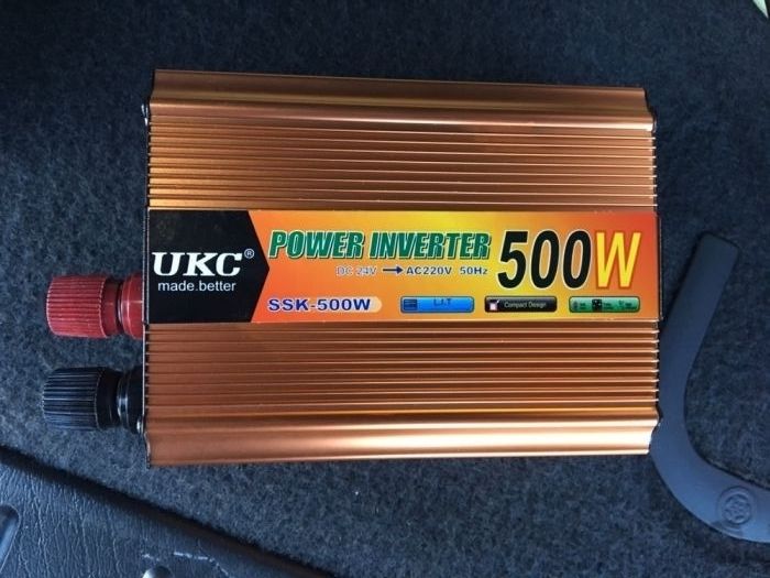 Invertor Curent 24V la curent 220V ( 500W) laptop,tv