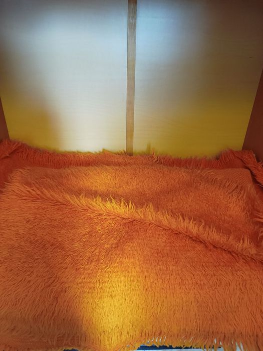 Продавам родопски одеала и губери.