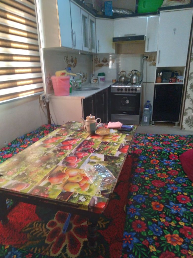 Gurlan tuman markazida 3xonali kvartira zudlik bilan sotiladi