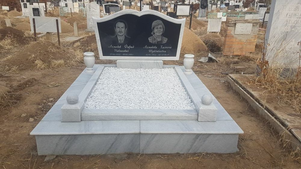 Памятники из Гранита