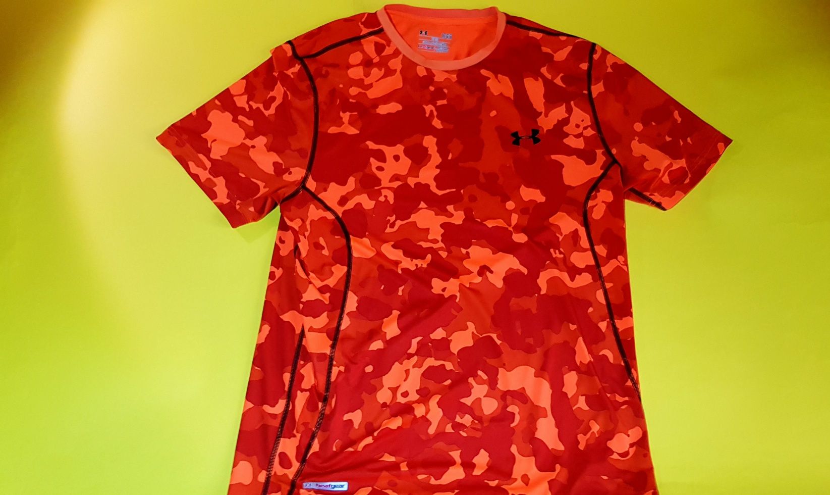 Under Armor  мъжка спортна тениска L