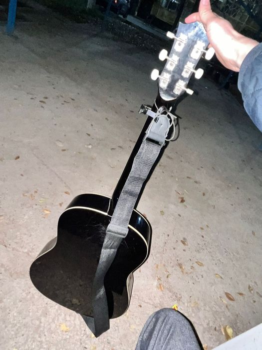 Гитара чорный + заттары бар