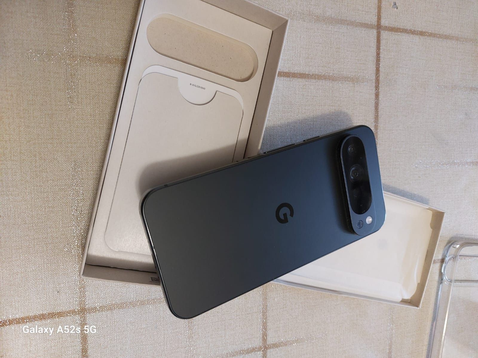 Vând google pixel 9 pro xl