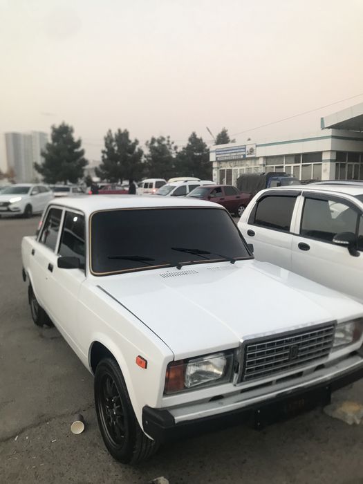 Jiguli vaz 2107 sotiladi